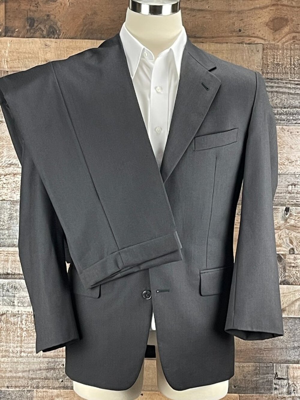 Joseph Abboud 2 Piece Suit Mens 38R 32W Charcoal Gray Wool Jacket Pants Set FLAW